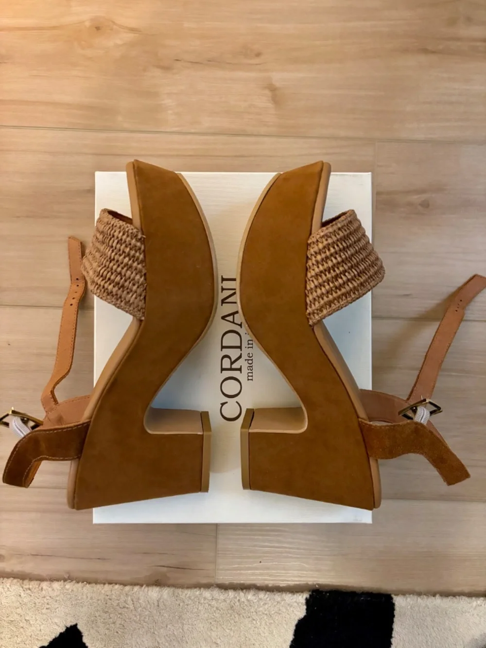 Cordani size 40 Liona Platform